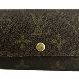 100% Authentic Louis Vuitton Monogram Multicles 6 Ring Key Case